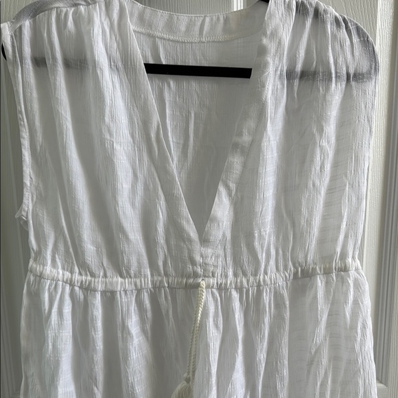 ❤️Amazon White Swim Coverup Lightweight and Stylish - Picture 2 of 5